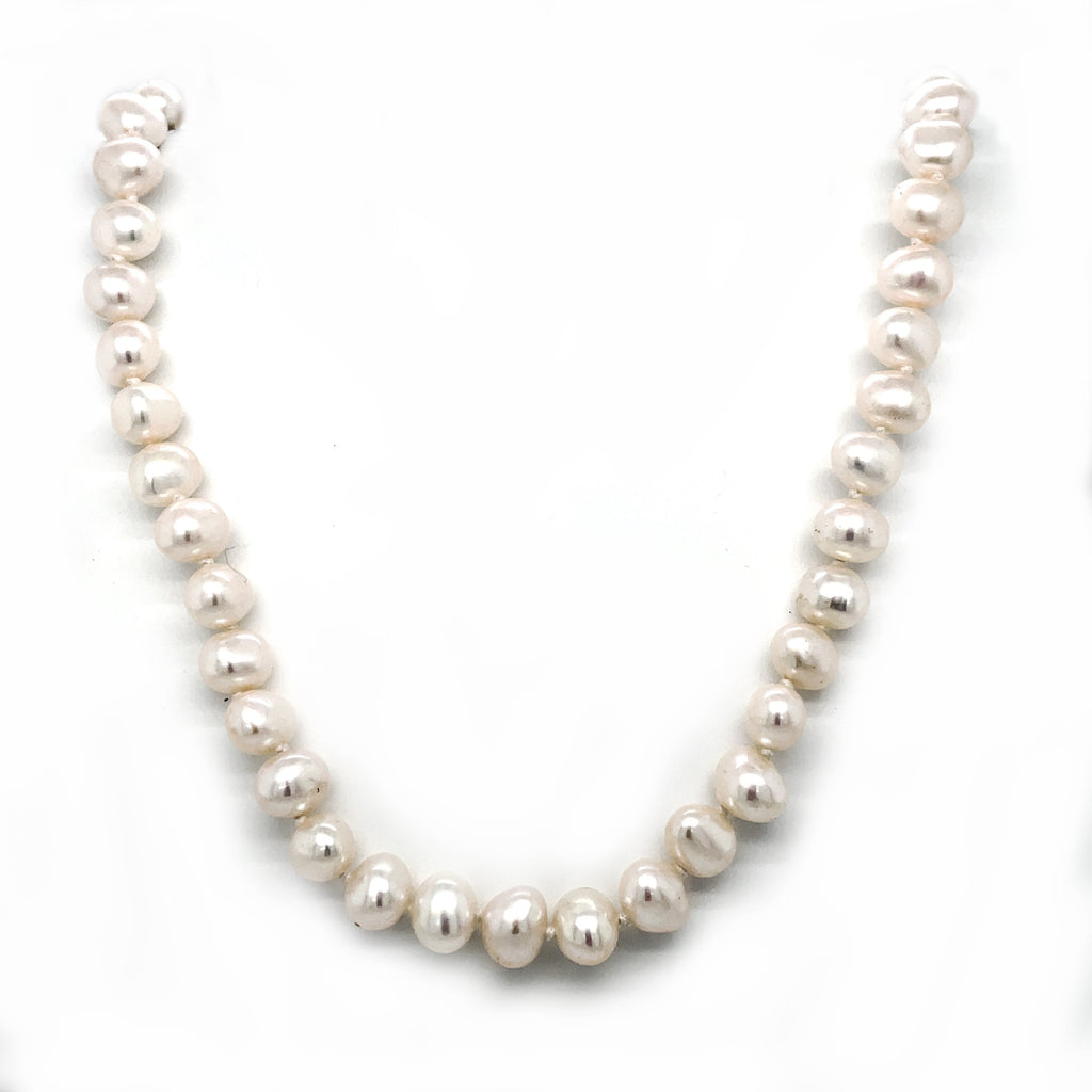 17 inch fresh water 6-6.5mm "potato" pearl necklace on a 9ct yellow gold bow style clasp