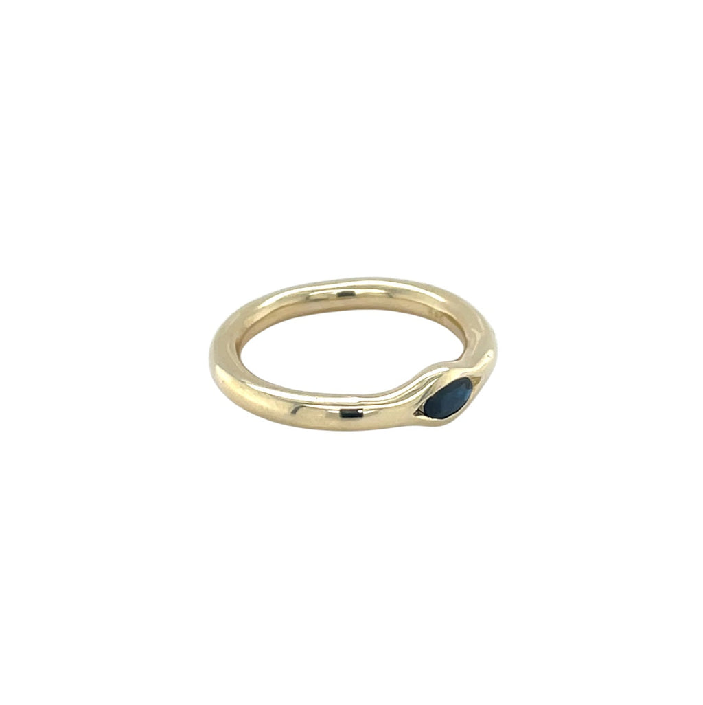 14ct Yellow Gold Oval Sapphire Solitaire Ring (M1/2)