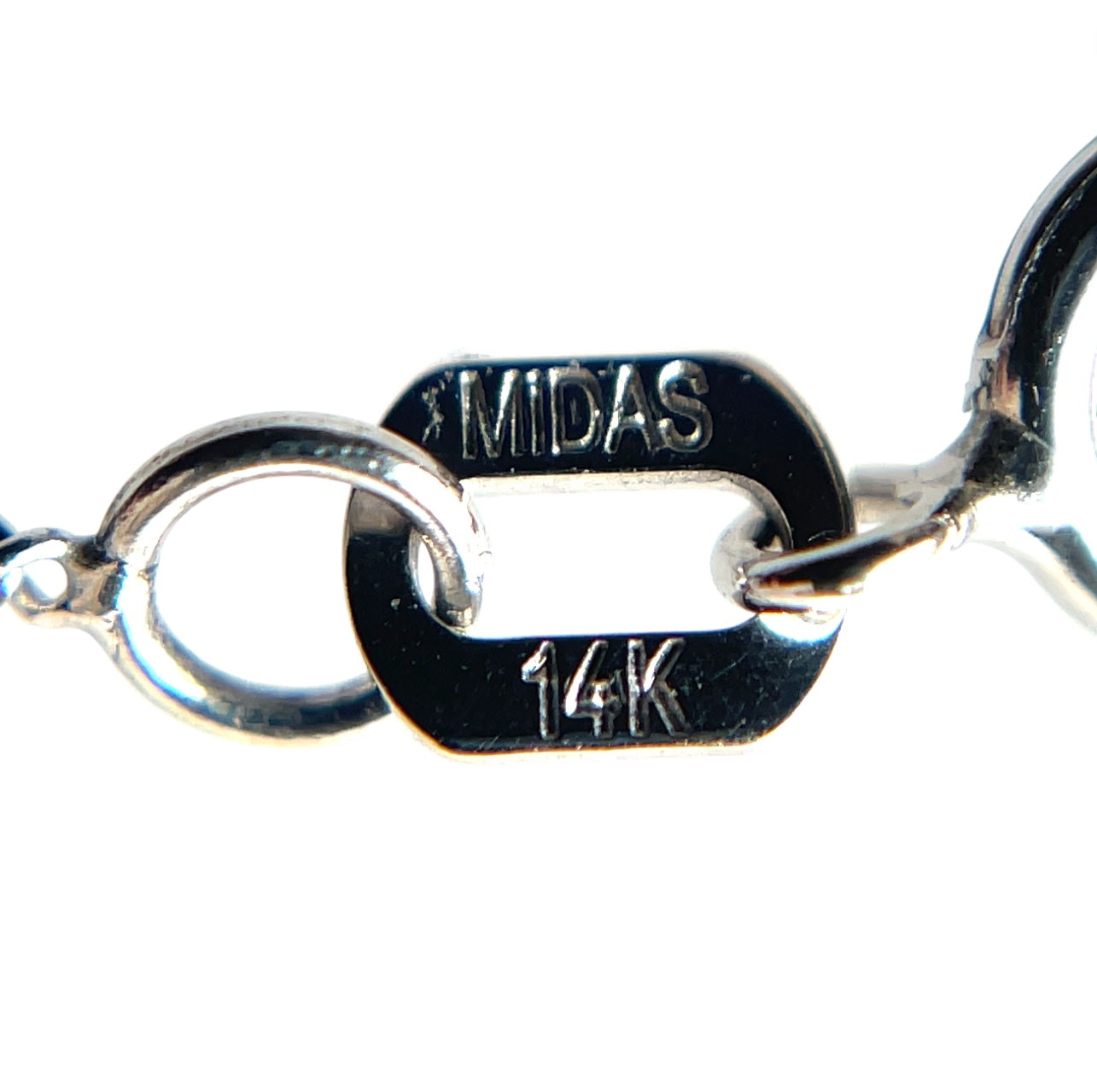 14ct White Gold Diamond Pendant & Chain (14")